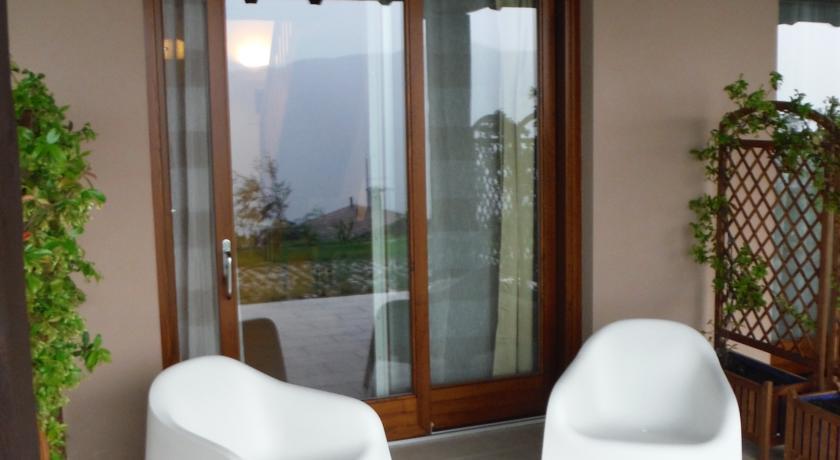 Agriturismo Da Gesi Sale Marasino Kamer foto