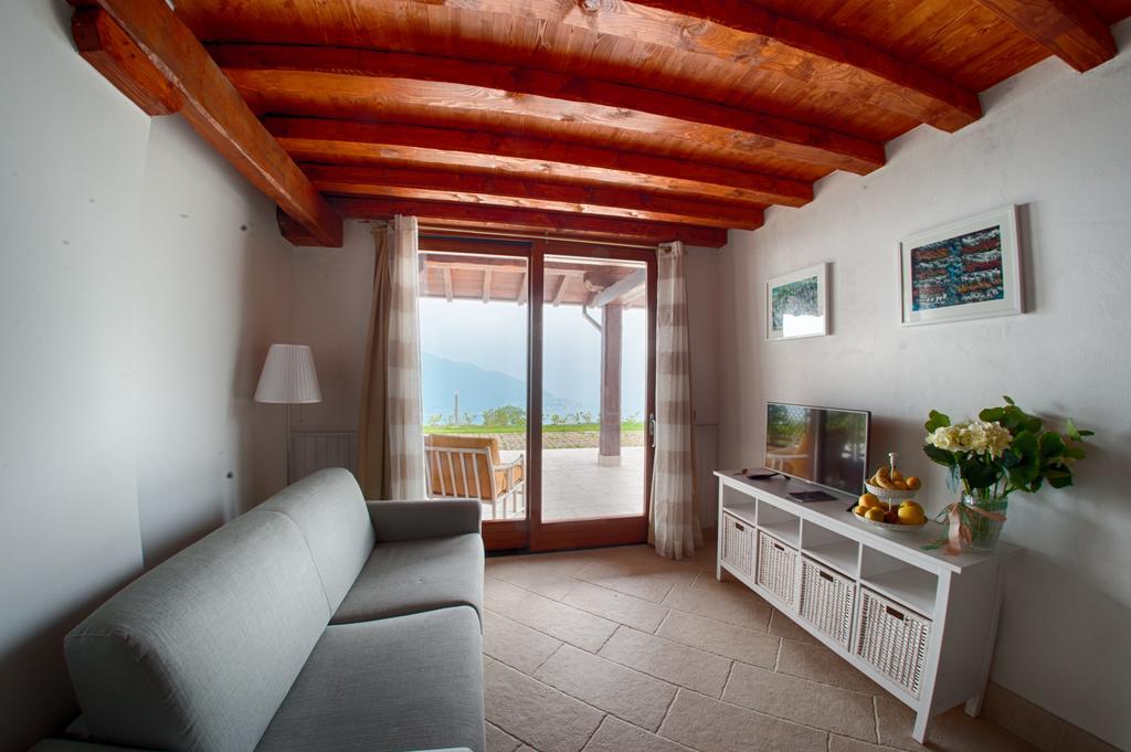 Agriturismo Da Gesi Sale Marasino Buitenkant foto